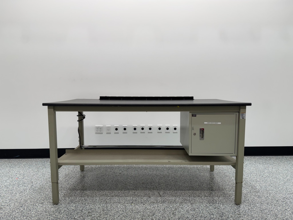 Image of Global Industrial 6' Laboratory Bench